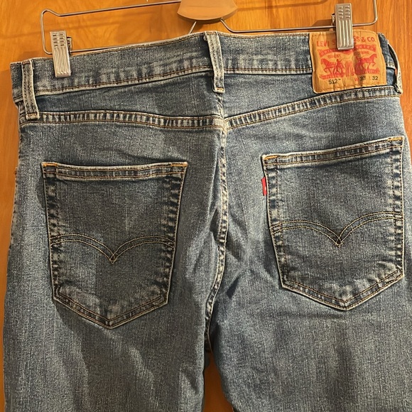 Men’s Levi’s Blue Jeans - Picture 3 of 3